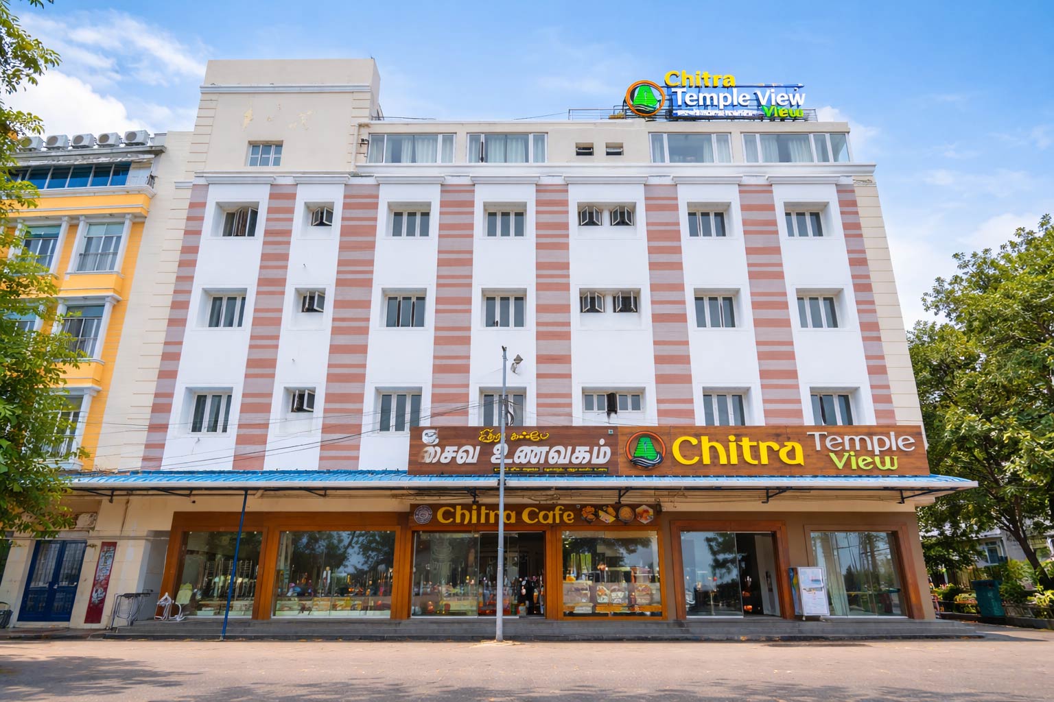 Luxury Hotel
